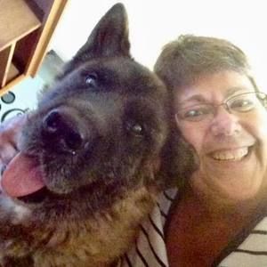 Meet your Posher, Rhonda